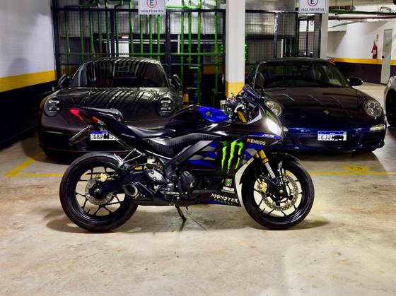 YAMAHA YZF R3 MONSTER ABS 